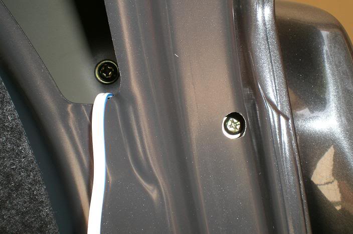 1288ad5a3f6cc7a9c2dded4cf97dd047  installing a rear spoiler in a 10thgen/9thgen rolla (with brake light)