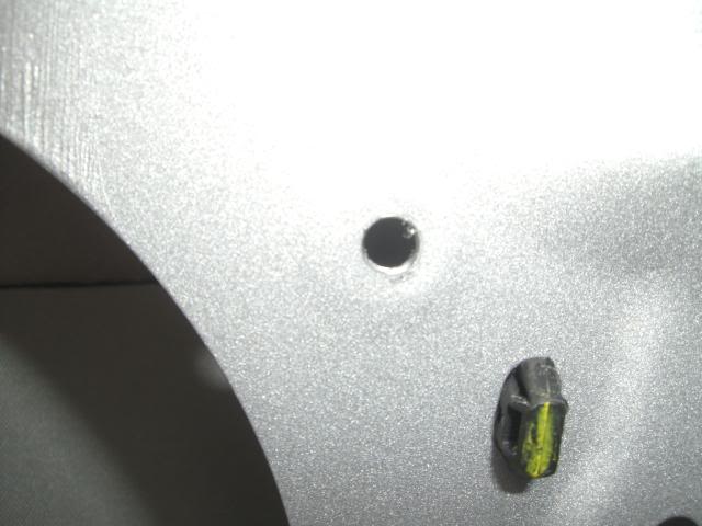 845659489af8df68ec5e718946f8c7be  How to replace speakers w/o destroying stock speakers